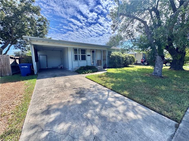 1218 Whitaker Dr, Corpus Christi, TX 78412