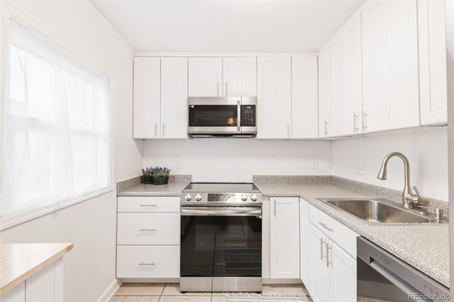 1164 Roslyn Street, Denver, CO 80220