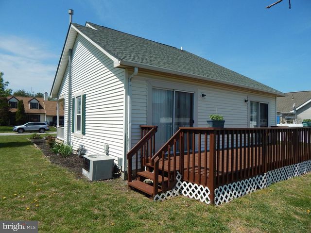 207 SHEFFIELD DR, Dover, DE 19901