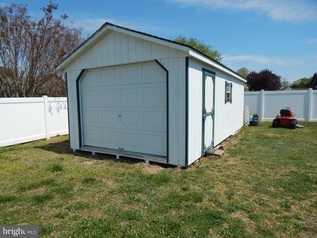 207 SHEFFIELD DR, Dover, DE 19901