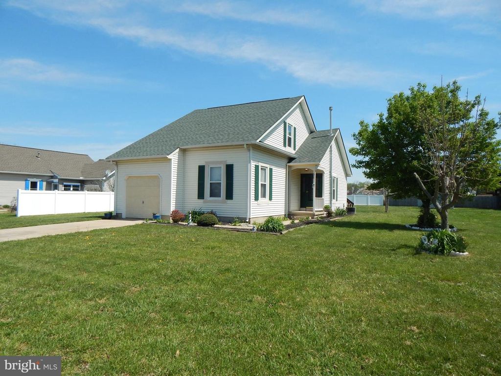 207 SHEFFIELD DR, Dover, DE 19901