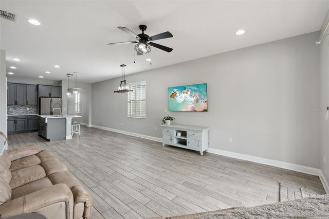 163 BLUE FLAX POINT, Longwood, FL 32750