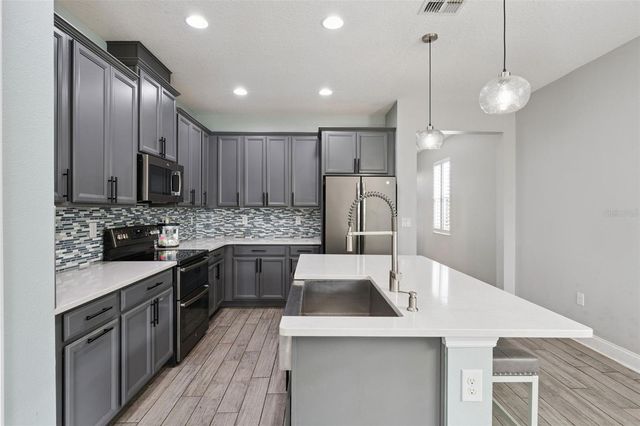 163 BLUE FLAX POINT, Longwood, FL 32750