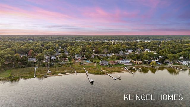 777 Ruddiman Drive, Muskegon, MI 49445