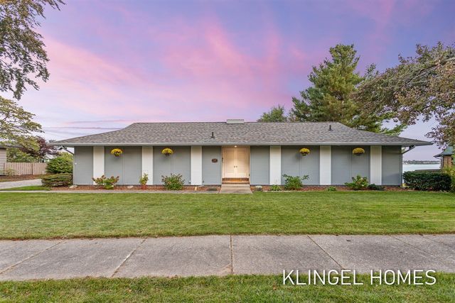 777 Ruddiman Drive, Muskegon, MI 49445