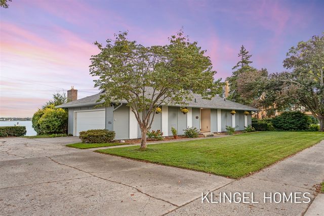 777 Ruddiman Drive, Muskegon, MI 49445