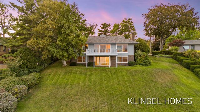 777 Ruddiman Drive, Muskegon, MI 49445