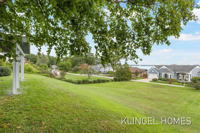 777 Ruddiman Drive, Muskegon, MI 49445