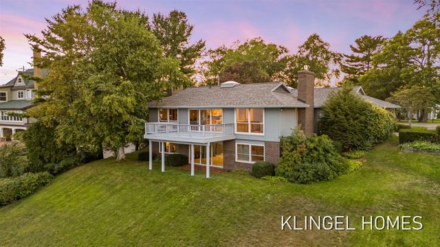 777 Ruddiman Drive, Muskegon, MI 49445