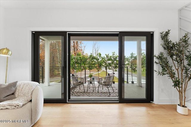 60 Baker Road, Livingston, NJ 07039