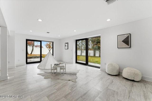 60 Baker Road, Livingston, NJ 07039