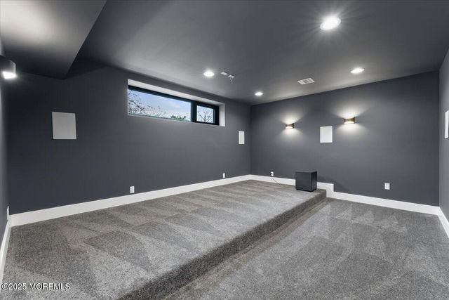 60 Baker Road, Livingston, NJ 07039