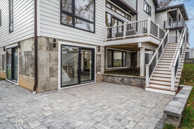 60 Baker Road, Livingston, NJ 07039