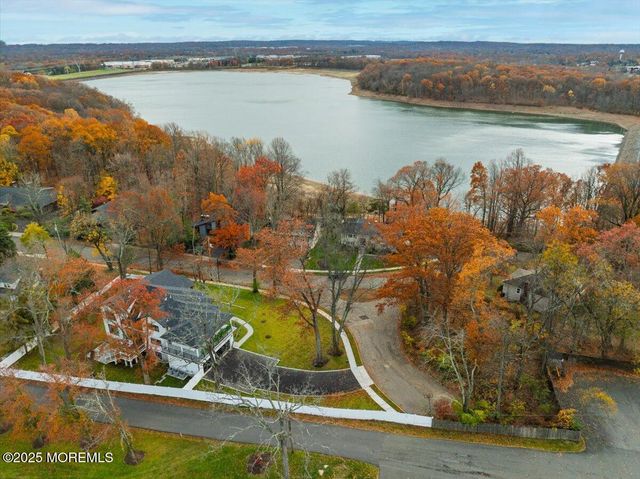 60 Baker Road, Livingston, NJ 07039