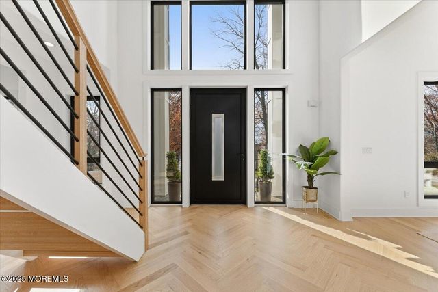 60 Baker Road, Livingston, NJ 07039