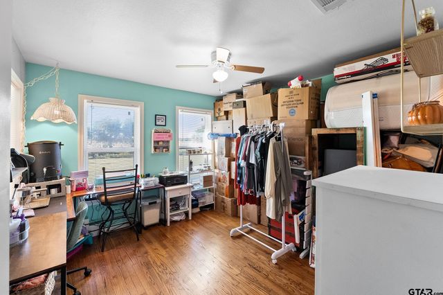 17215 Tarlton Road, Mabank, TX 75147