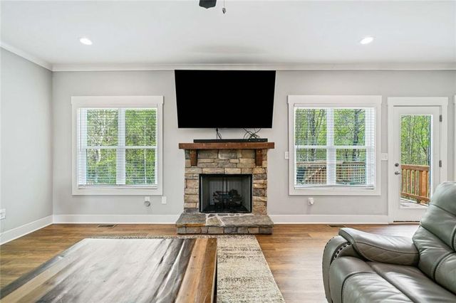 2 Village Ridge, Jasper, GA 30143