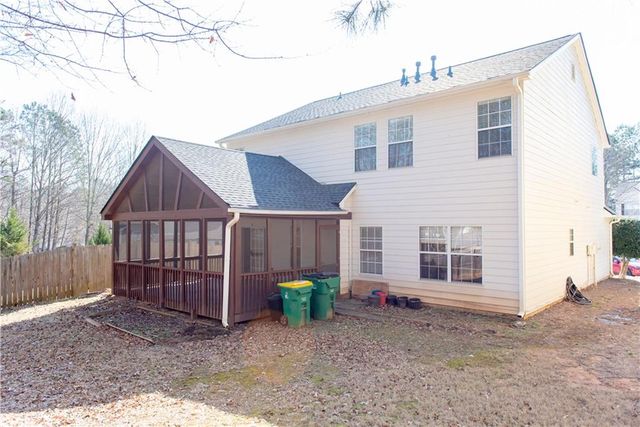 534 Quinn Drive, Woodstock, GA 30188