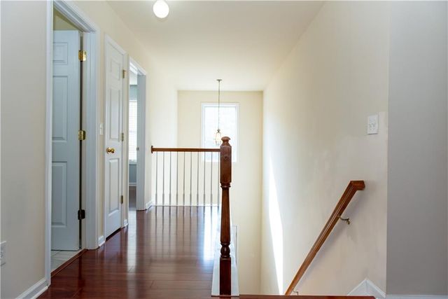 534 Quinn Drive, Woodstock, GA 30188