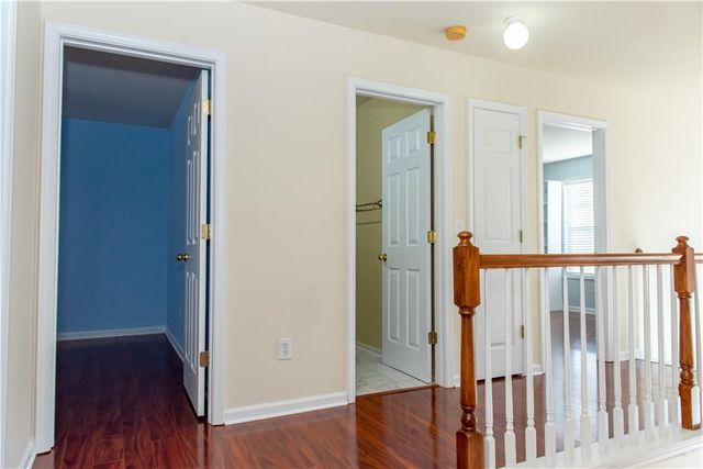 534 Quinn Drive, Woodstock, GA 30188