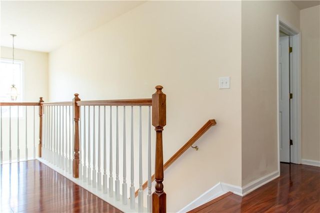 534 Quinn Drive, Woodstock, GA 30188