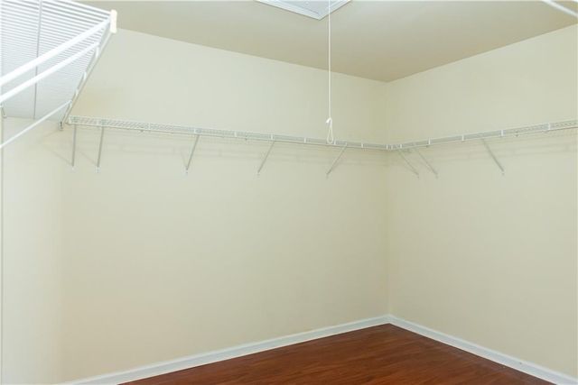 534 Quinn Drive, Woodstock, GA 30188