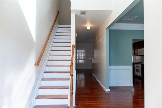 534 Quinn Drive, Woodstock, GA 30188