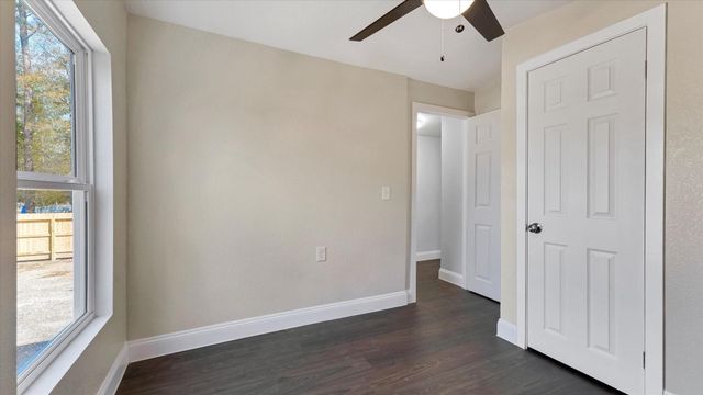 65 County Road 5002, Cleveland, TX 77327