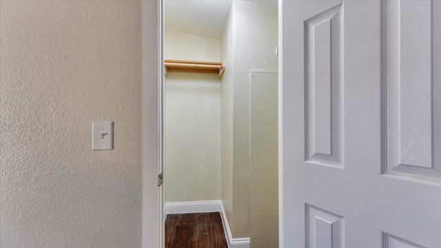 65 County Road 5002, Cleveland, TX 77327