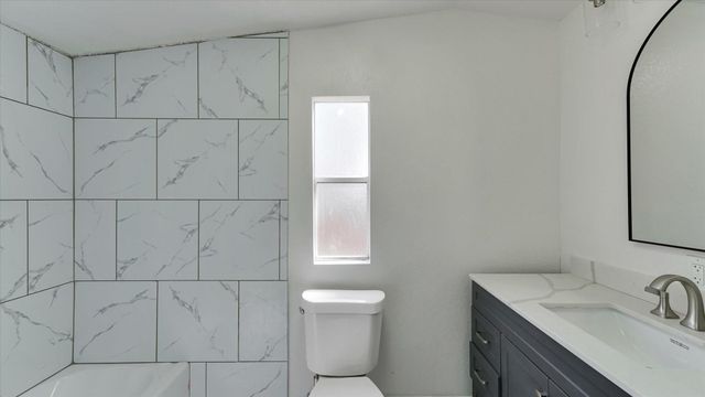 65 County Road 5002, Cleveland, TX 77327