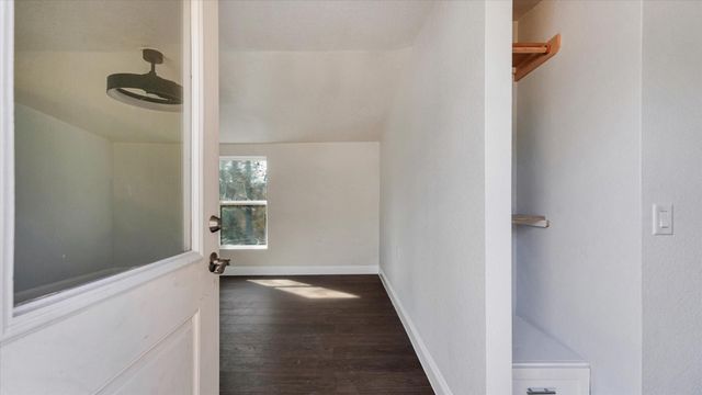 65 County Road 5002, Cleveland, TX 77327