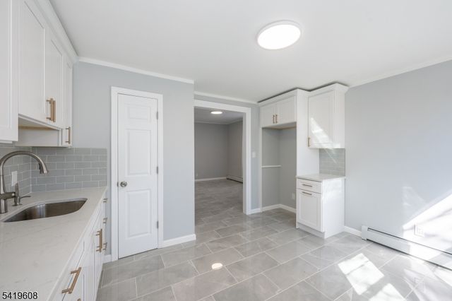 723 E 26TH ST, Paterson City, NJ 07504