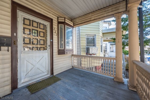 723 E 26TH ST, Paterson City, NJ 07504