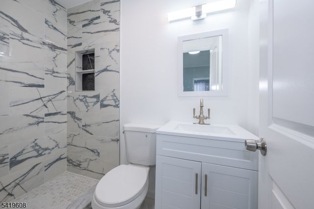 723 E 26TH ST, Paterson City, NJ 07504