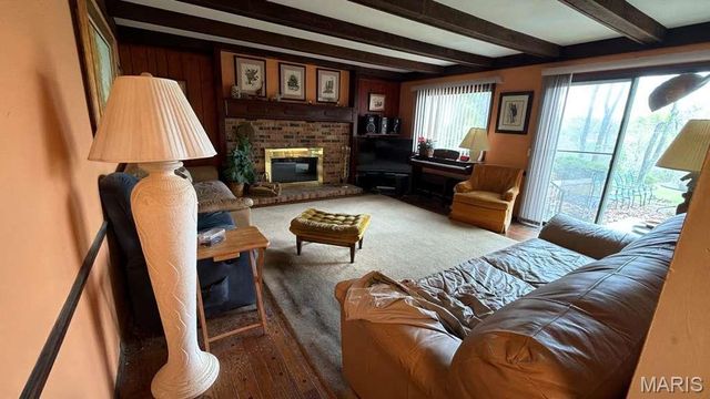 621 Claymont Estates Drive, Chesterfield, MO 63017