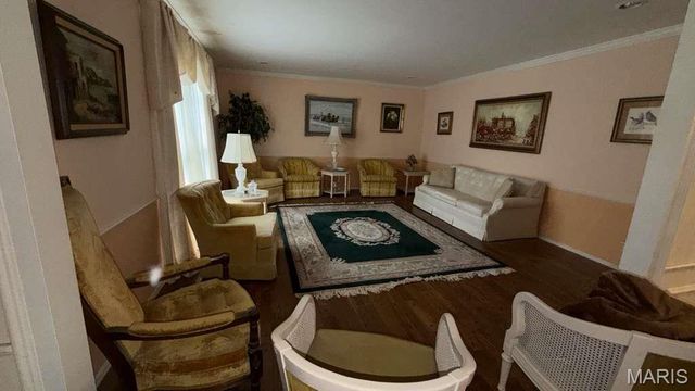 621 Claymont Estates Drive, Chesterfield, MO 63017