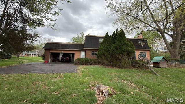 621 Claymont Estates Drive, Chesterfield, MO 63017