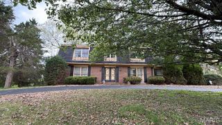 621 Claymont Estates Drive, Chesterfield, MO 63017