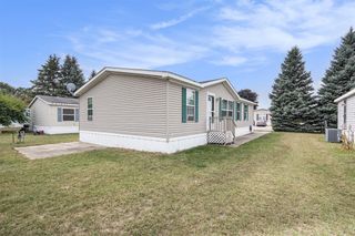3570 Windsor Woods Drive, Wayland, MI 49348