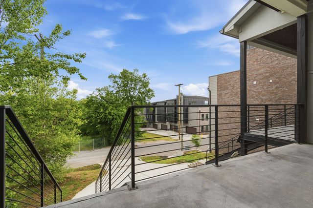 113B Elmhurst Ave, Nashville, TN 37207