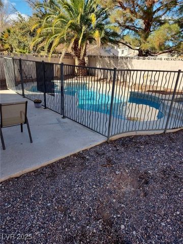 8332 Tide Pool Drive, Las Vegas, NV 89128