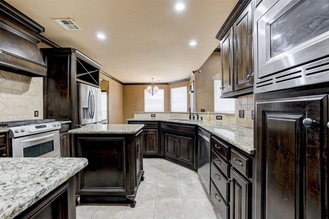 917 WB Meyer Parkway, Edmond, OK 73025