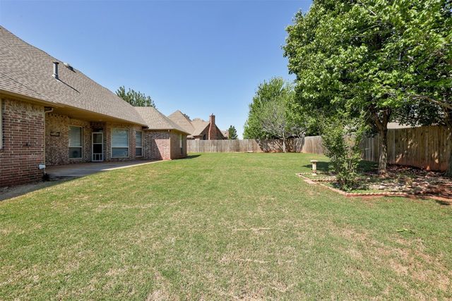 917 WB Meyer Parkway, Edmond, OK 73025
