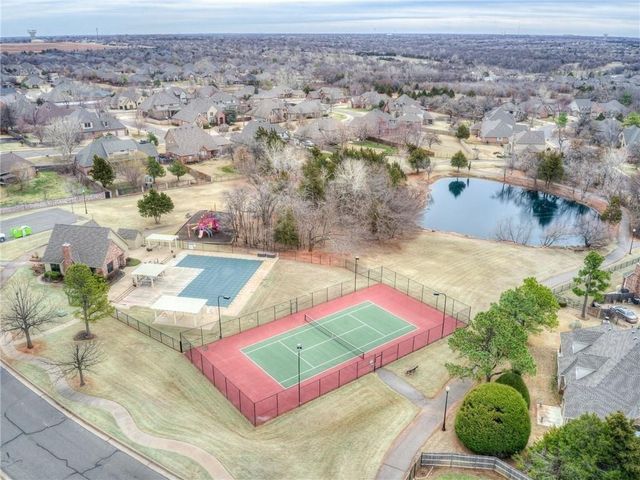 917 WB Meyer Parkway, Edmond, OK 73025