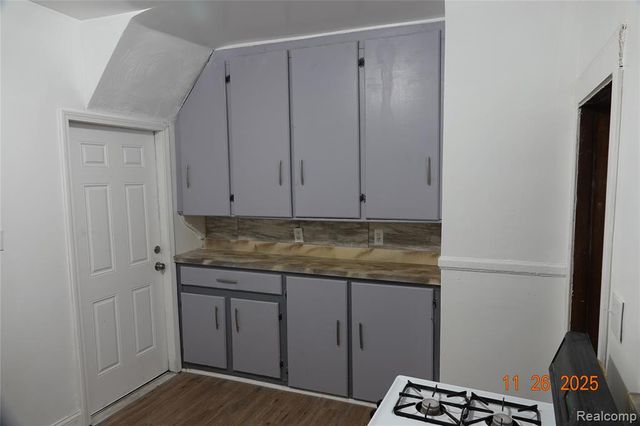 112 Richton Street, Highland Park, MI 48203