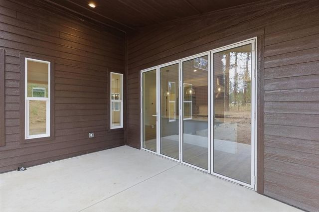 3723 E Nyberg Ln, Mead, WA 99021