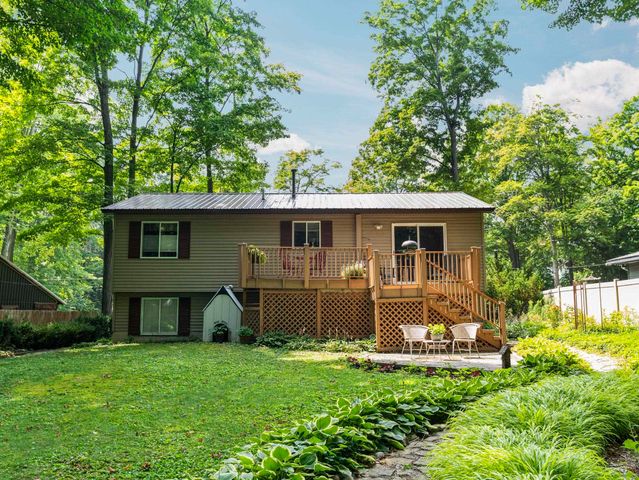 3855 White Birch Drive, Grawn, MI 49637