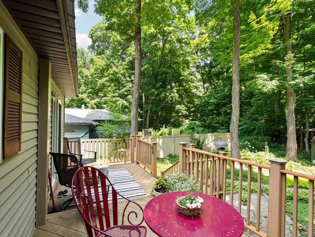 3855 White Birch Drive, Grawn, MI 49637