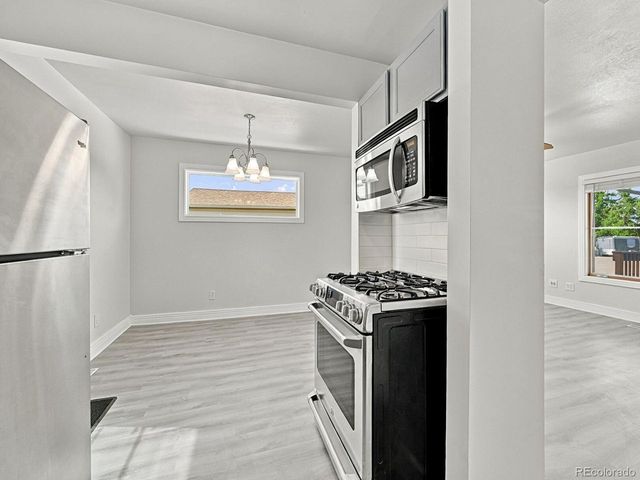 9416 Highland Pl, Arvada, CO 80002