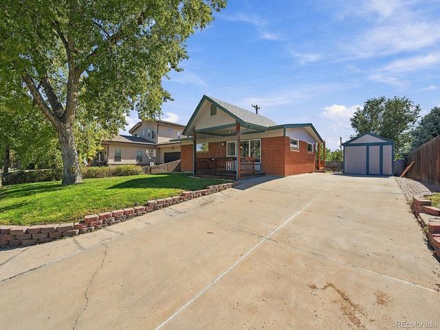 9416 Highland Pl, Arvada, CO 80002